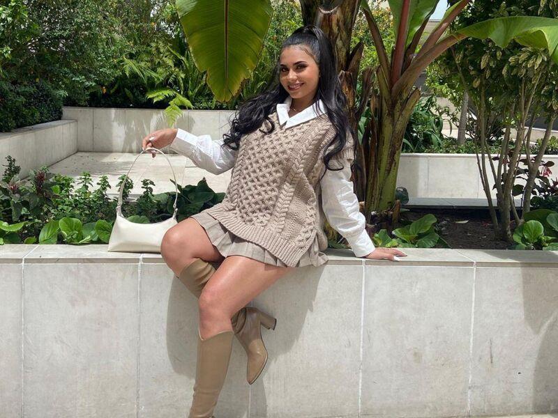 New camgirl model MelinaShayk